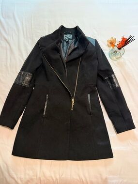 Rothschild Black Trench Coat with Leather Trim